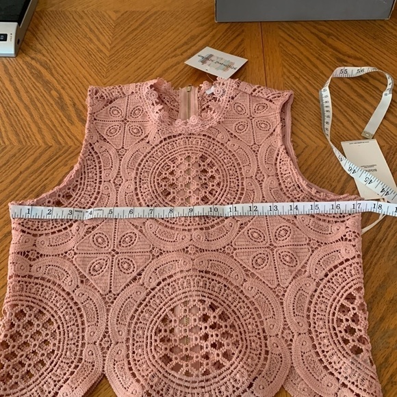 Crocheted style top - Picture 6 of 7